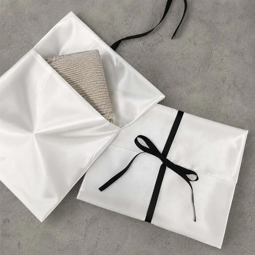 bolsa de tela raso tipo sobre para presentacion de regalos