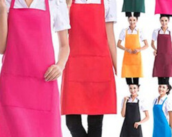 Ficha técnica del producto Pechera de cocina, corporativa, publicitaria.
Pechera trabajo corporativa y Publicitaria Tela: Pechera, delantal ajustable en el cuello con pasador plástico
Para mejor ajuste, disponible en tela poliéster y en tela gabardina. Descripción: pechera corporativa y publicitaria, de trabajo, fabricada en tela 100
Poliéster, tela delgada y liviana, durable, lavable, fácil de planchar, se
Encuentra disponible en más de 20 colores para elegir, se puede aplicar logo bordado y estampado. Tallas de pechera: las tallas son estándar ,su uso es para hombre y mujer, también se encuentran disponibles en talla xxl si así se requiere. Usos: Pechera corporativa o delantal sus usos son variados, usos publicitarios para dar identidad a una marca, usos para trabajo en restaurantes, cafeterías, ferreterías, tiendas, clínicas, cocina ,de regalo corporativo etc. sus usos son variados y es para identificar a una marca y dar protección de manchas y productos. Lavados: se recomienda lavar sola sin otras prendas. Fono ventas:22-7244928 +56996569117 Delantal publicitario