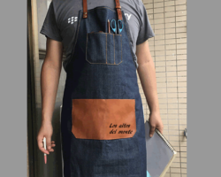 pechera de mezclilla resistente con aplicaciones en cuero,sorprende con este diseño ,puedes agregar logo bordado o estampado. delantal,venta delantal