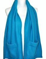 Bufandas de polar por mayor ,Maravillosa y calentita bufanda con bolsillos para este invierno, fabricada en tela polar ecológica.
